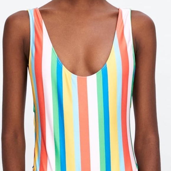 Hotness Colorful stripped one piece swimsuit🥰 - Picture 9 of 10